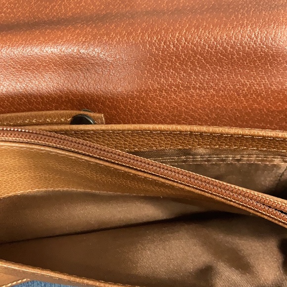 Vintage Longchamp Leather Envelope Clutch - Picture 13 of 17